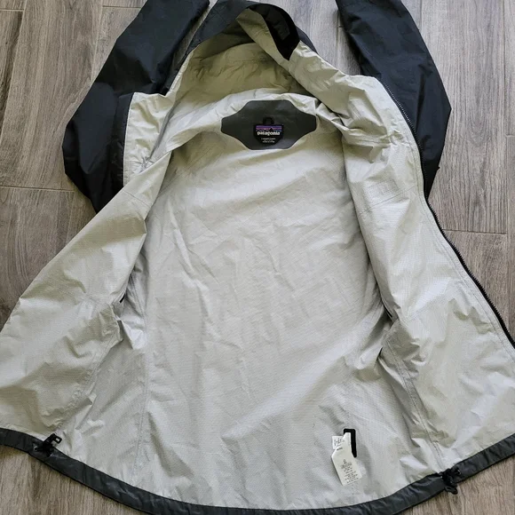 Patagonia Jacket Womens Small H2No Waterproof Hooded Rain Coat Outdoor Hiking - Picture 7 of 11